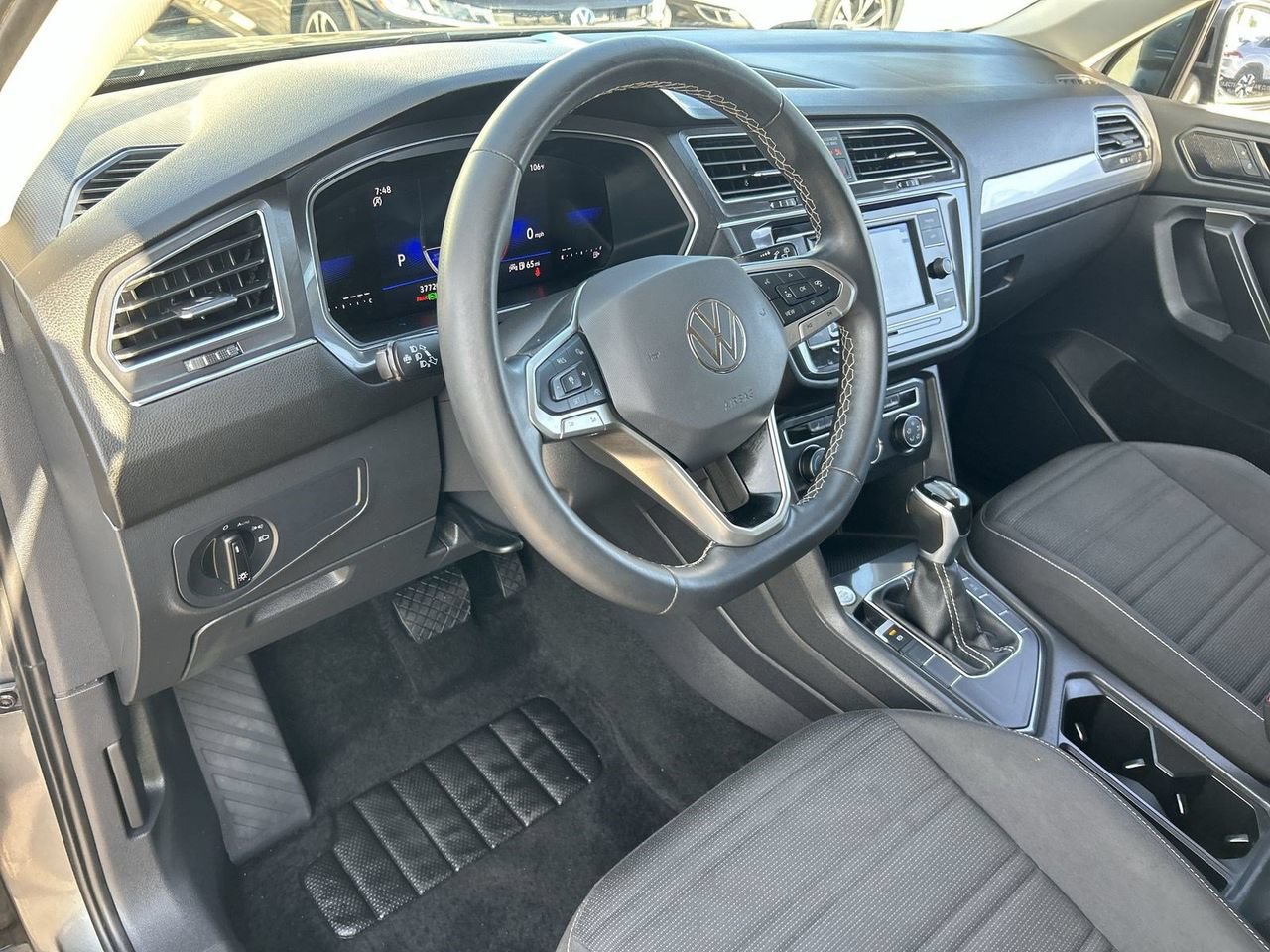 Used 2024 Volkswagen Tiguan S FWD image 15
