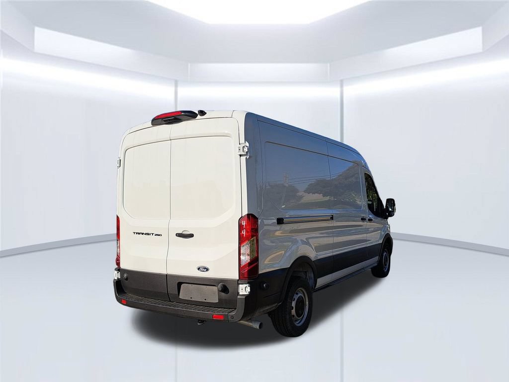 New 2026 Ford Transit 250 148 Medium Roof RWD image 7