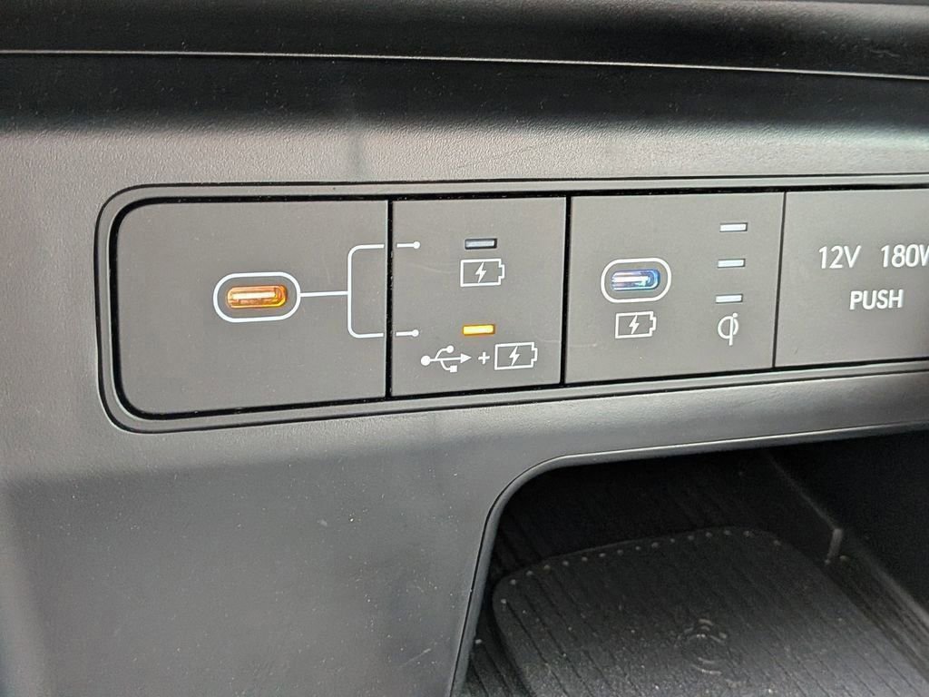 Used 2025 Hyundai Tucson SEL AWD/4WD image 23