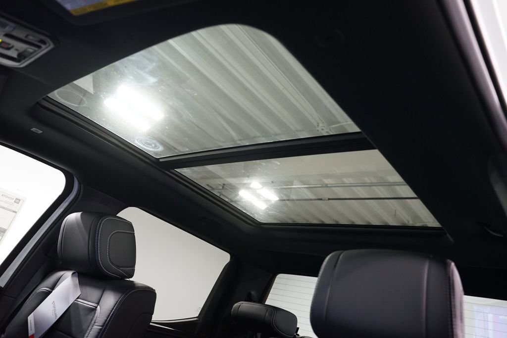 New 2026 Toyota Tundra Limited image 18