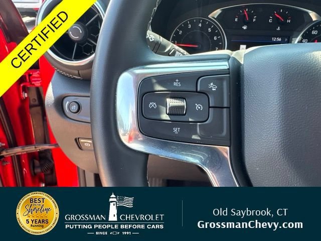 Used 2025 Chevrolet Blazer LT w/ Sound & Technology Package AWD/4WD image 16