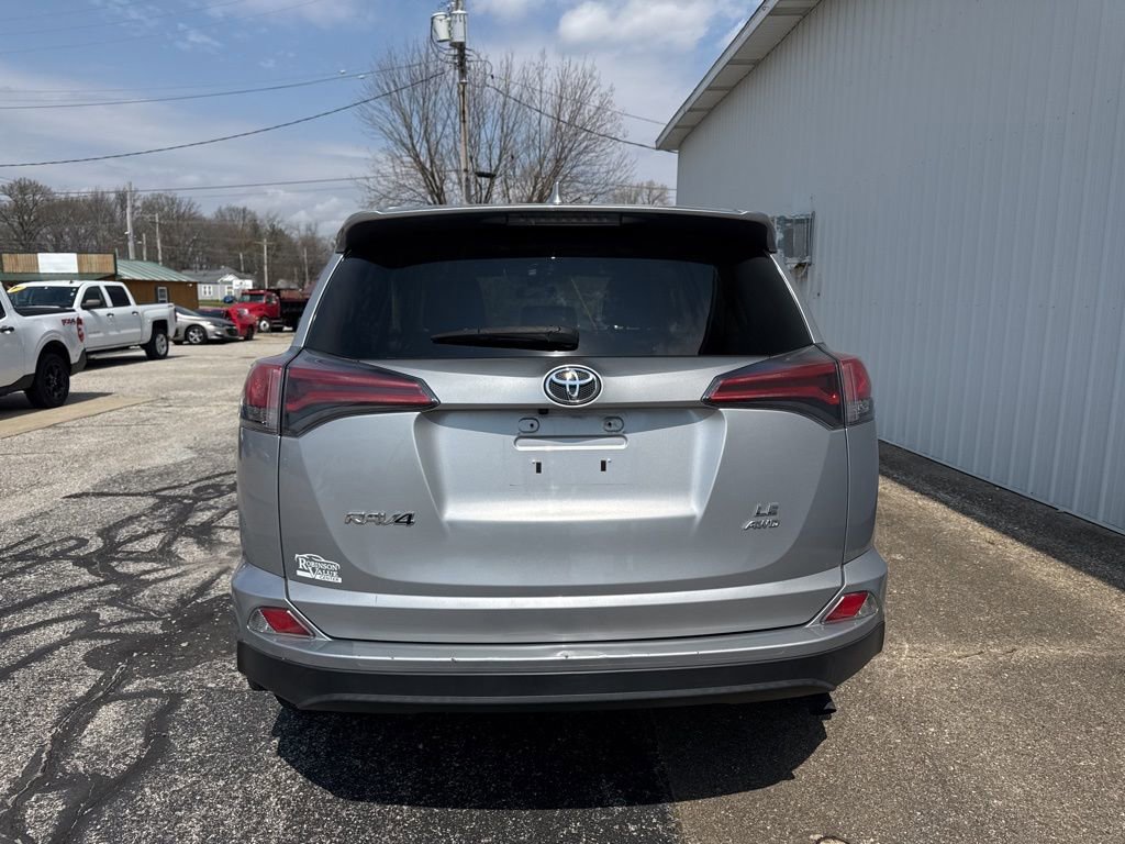 Used 2018 Toyota RAV4 LE w/ All Weather Liner Package AWD/4WD image 3