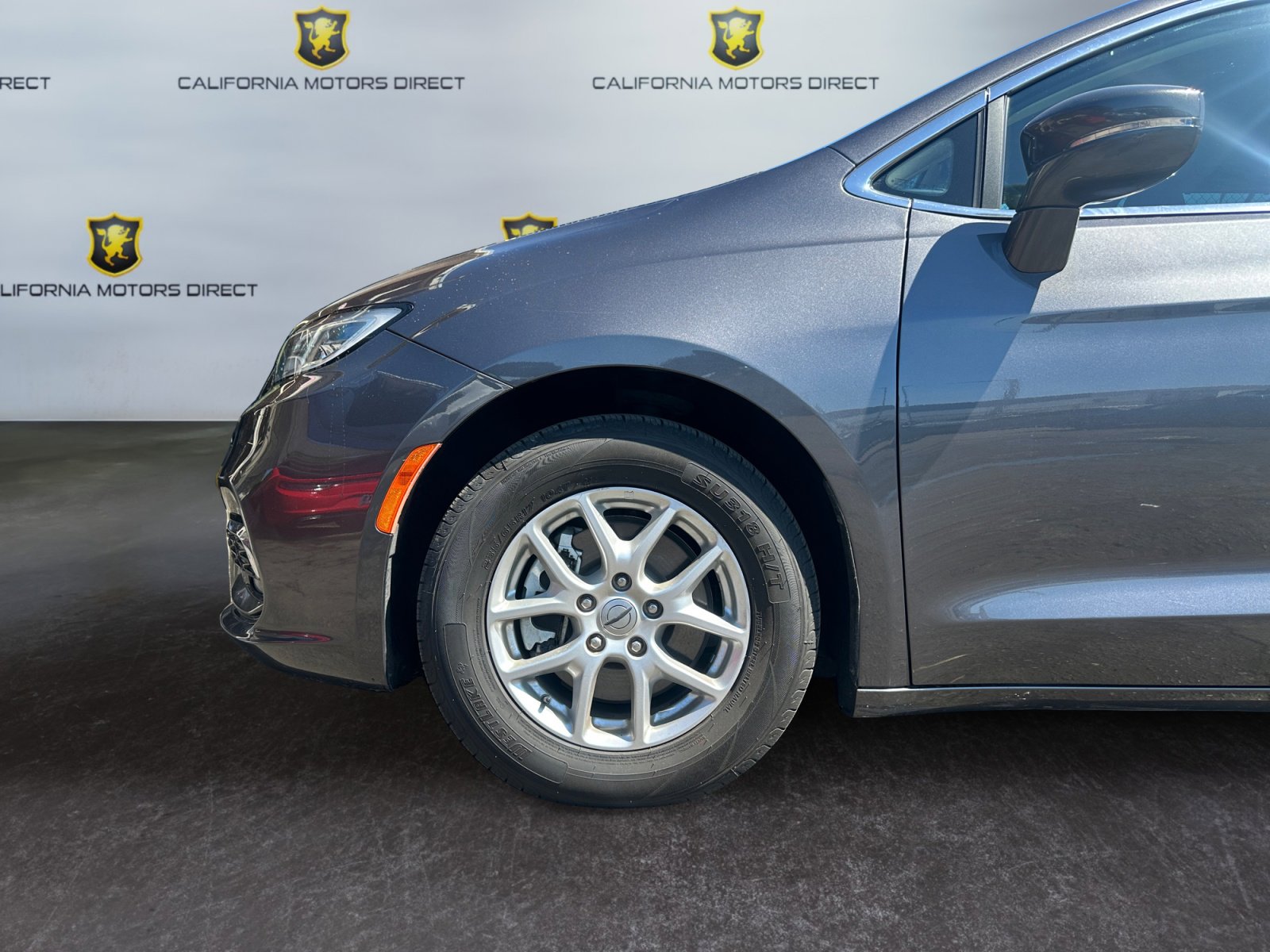 Used 2022 Chrysler Pacifica Touring-L FWD image 14