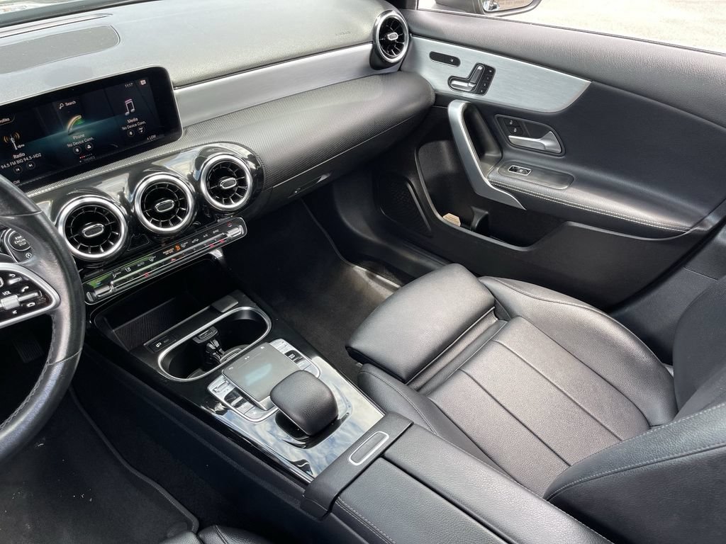 Used 2019 Mercedes-Benz A 220 4MATIC image 17