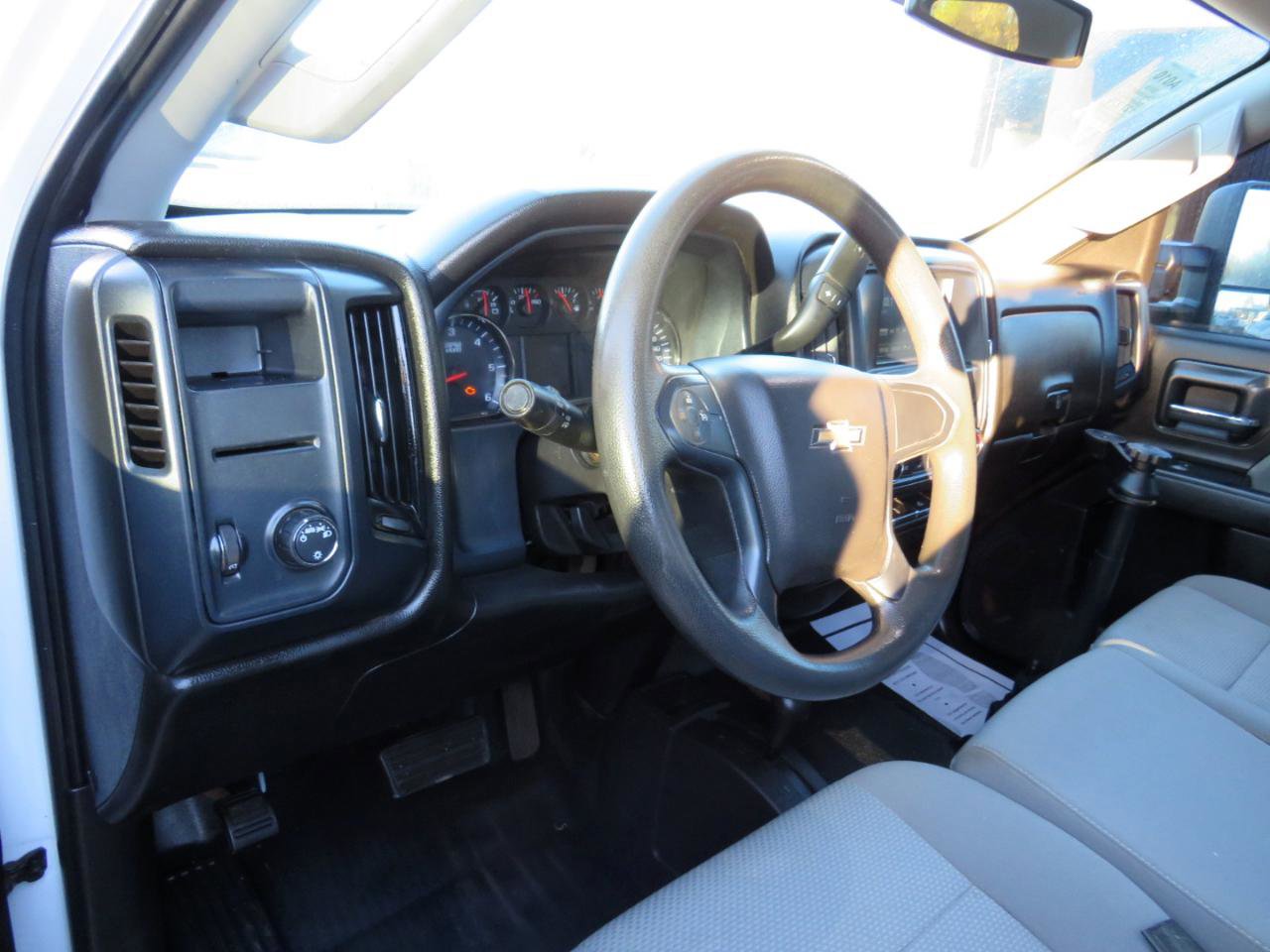 Used 2018 Chevrolet Silverado 2500 W/T w/ WT Fleet Convenience Package AWD/4WD image 7