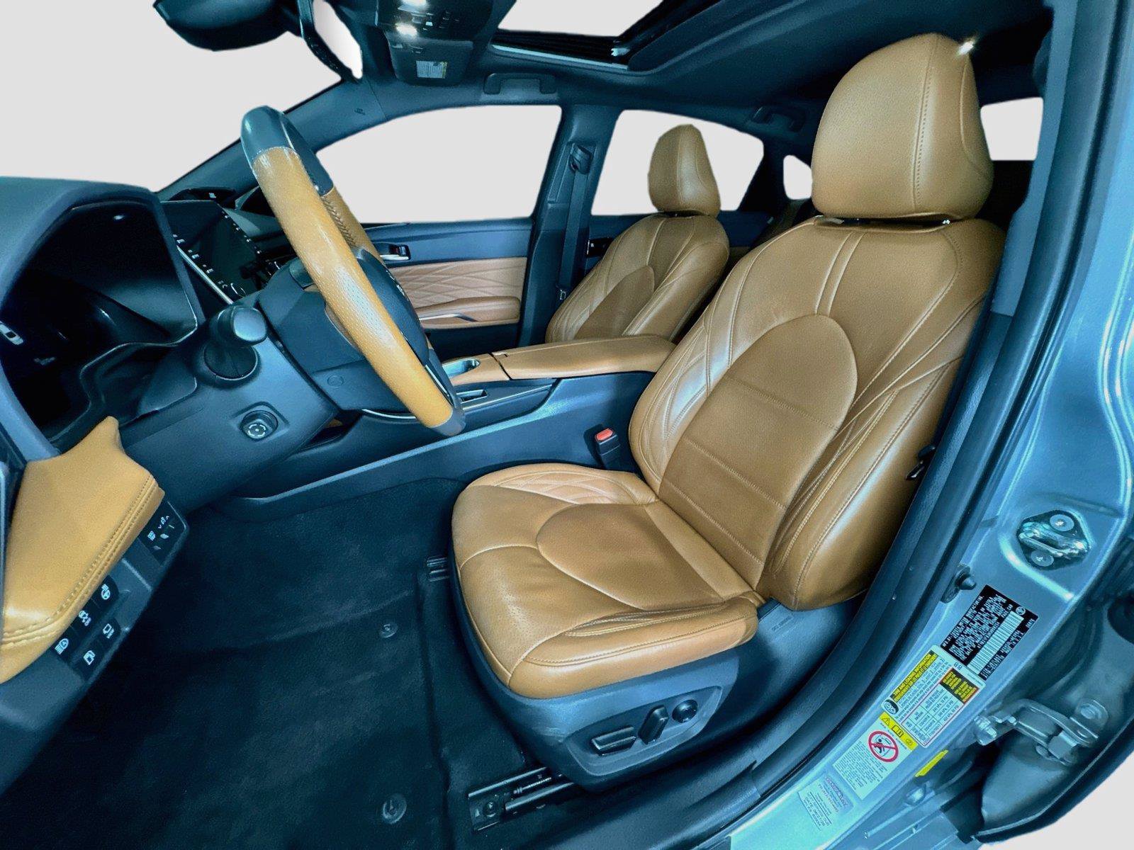 Used 2019 Toyota Avalon Limited w/ Advanced Safety Package FWD image 9