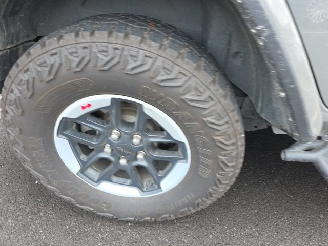 Used 2021 Jeep Wrangler Unlimited Rubicon AWD/4WD image 9