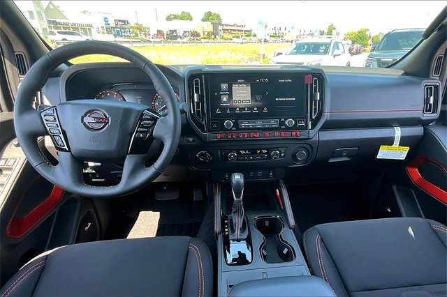 New 2025 Nissan Frontier PRO-4X w/ Pro Convenience Package image 5