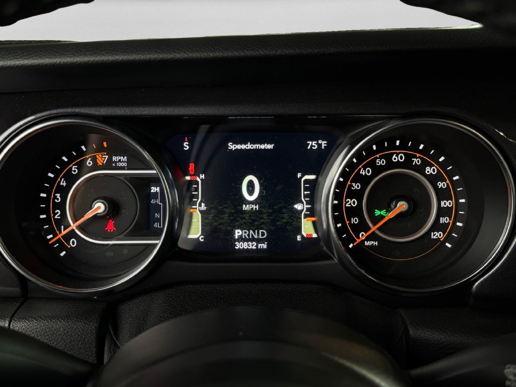 Used 2021 Jeep Wrangler Unlimited Sport AWD/4WD image 23