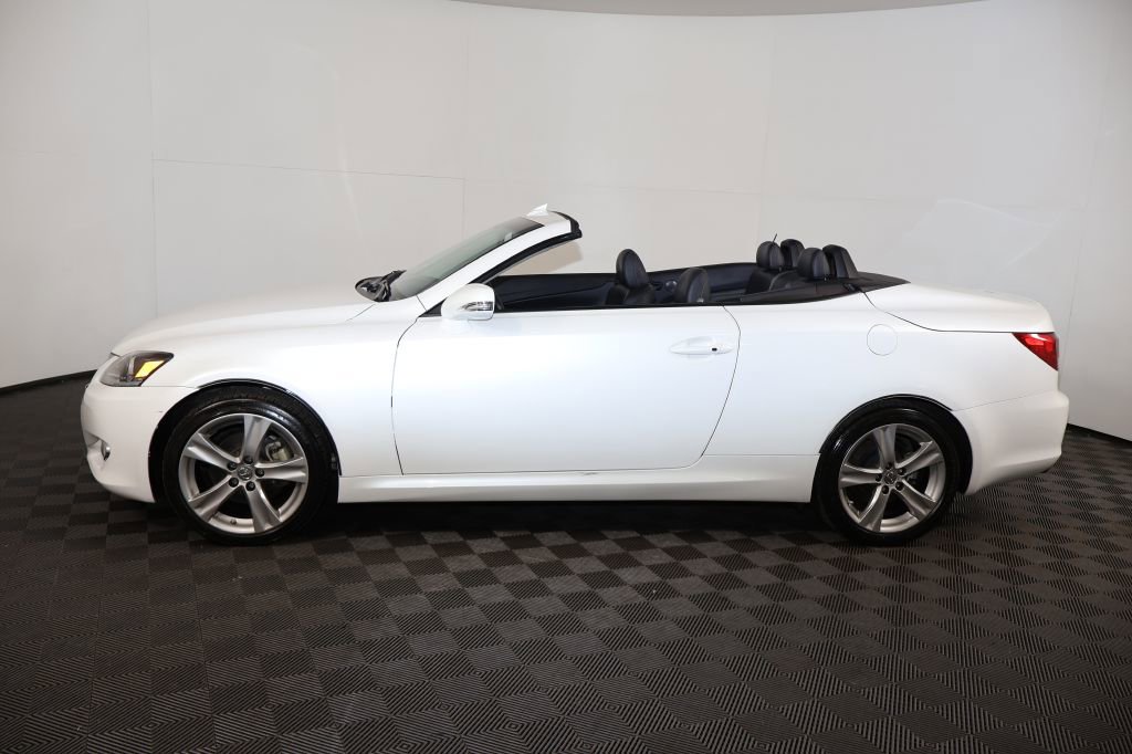 Used 2014 Lexus IS 250C 250 w/ Luxury Package image 17