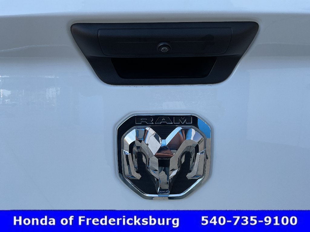 Used 2024 RAM 2500 Tradesman w/ Chrome Appearance Group AWD/4WD image 14
