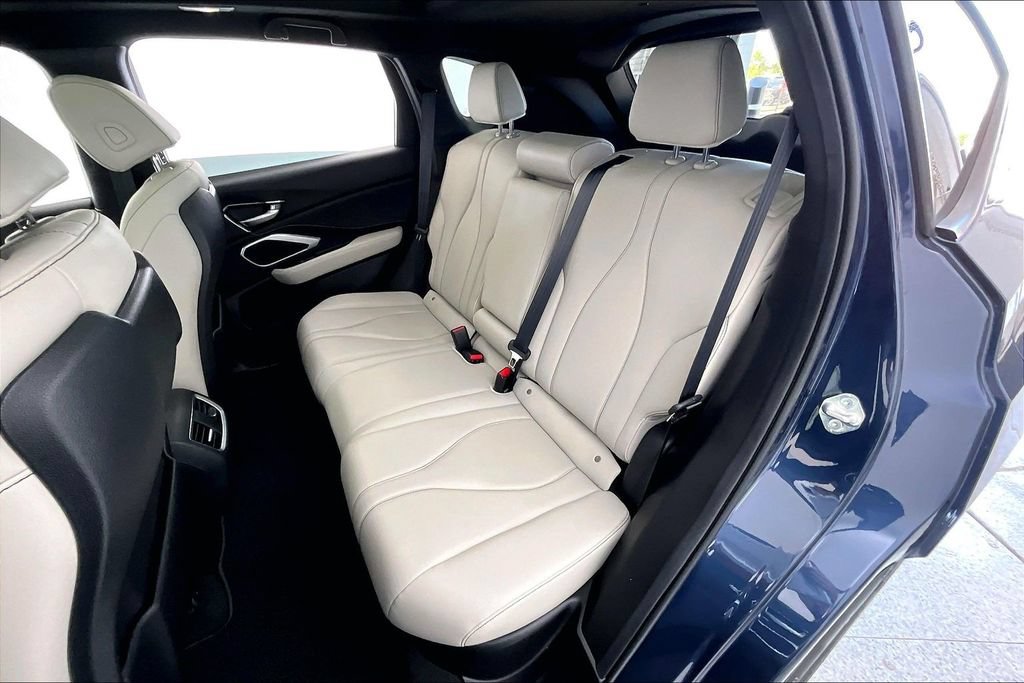 Certified 2025 Acura RDX SH-AWD image 32