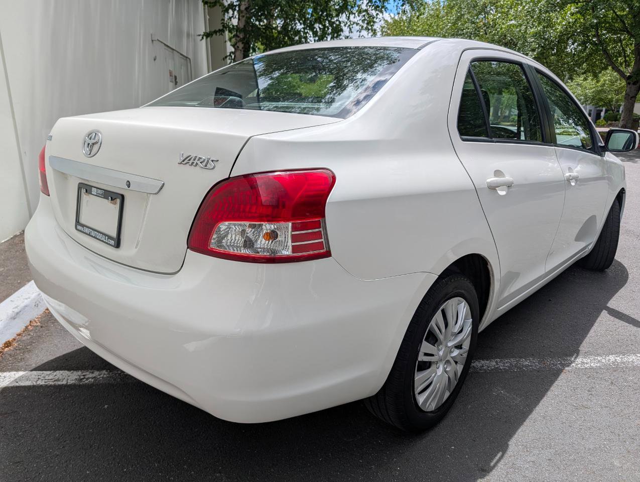 Used 2008 Toyota Yaris Sedan FWD image 6