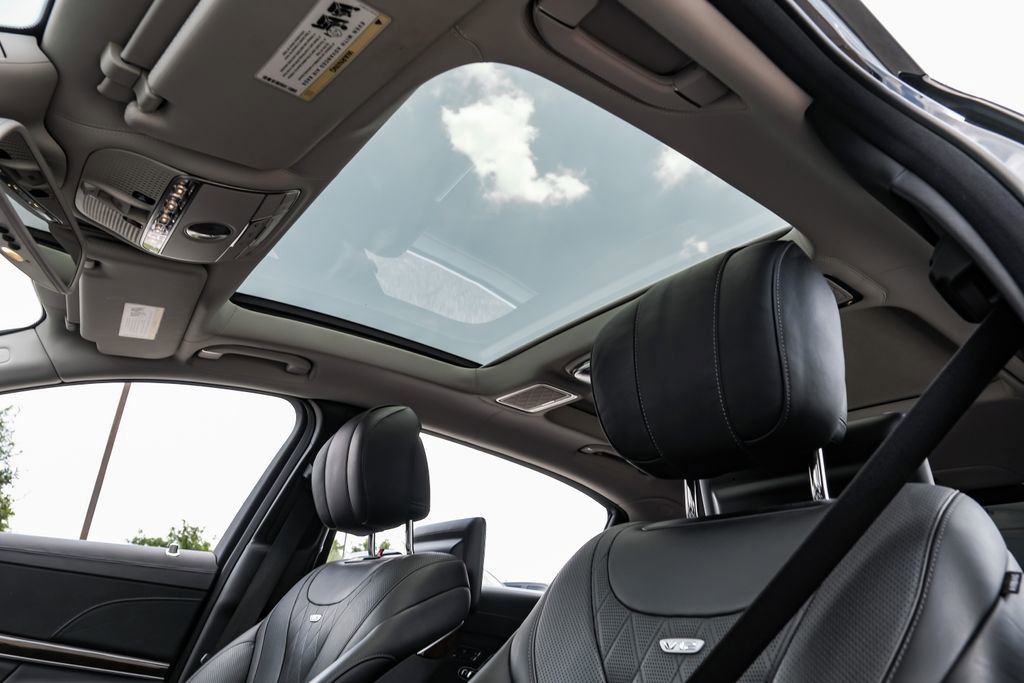 Used 2016 Mercedes-Benz Maybach S 600 image 19