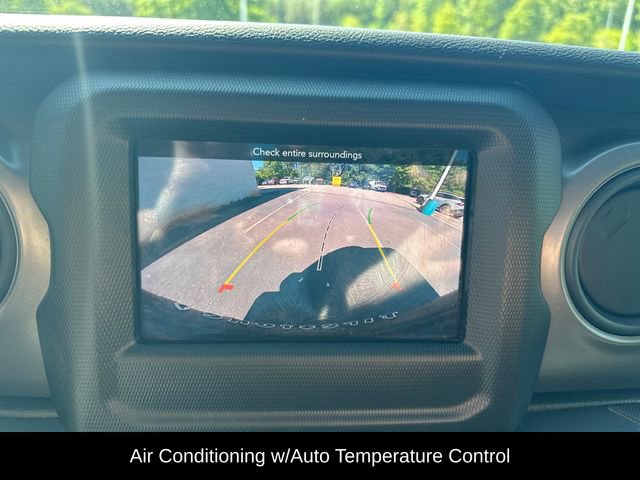 Used 2022 Jeep Wrangler Unlimited Sport AWD/4WD image 14