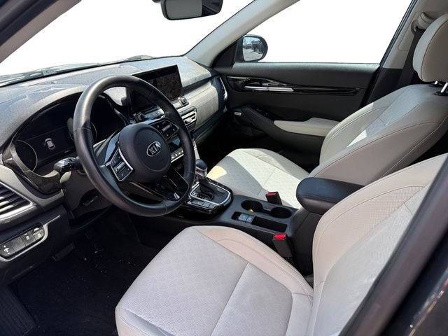 Used 2021 Kia Seltos SX w/ SX Sunroof Package AWD/4WD image 9