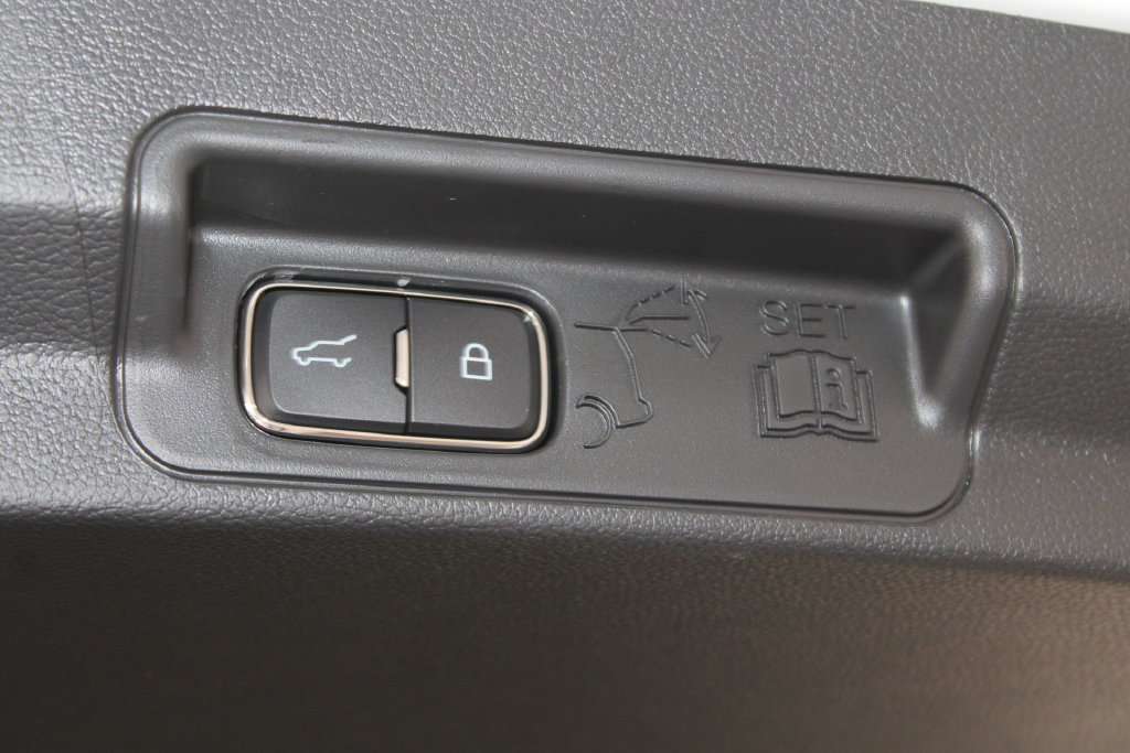 New 2026 Ford Explorer Platinum RWD image 16