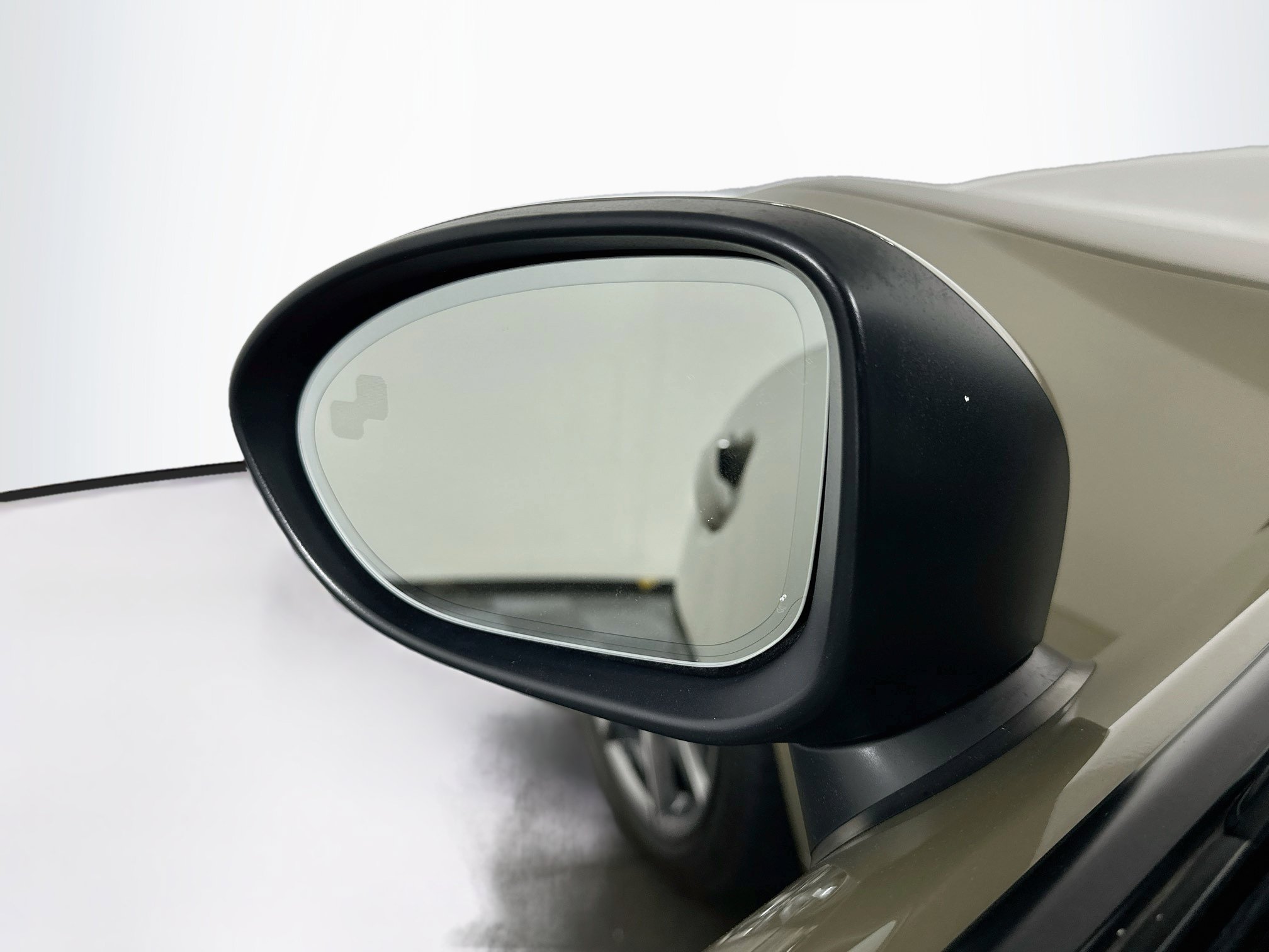 Used 2023 MAZDA MX-5 Miata Grand Touring w/ Weather Package RWD image 16