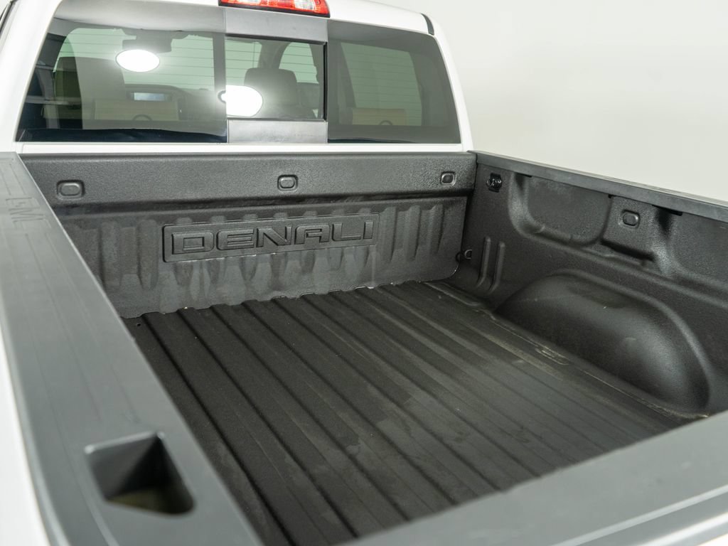 Used 2018 GMC Sierra 1500 Denali AWD/4WD image 30