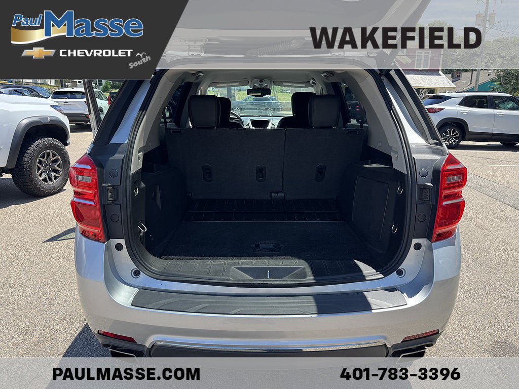 Used 2017 Chevrolet Equinox Premier w/ Enhanced Convenience Package AWD/4WD image 10
