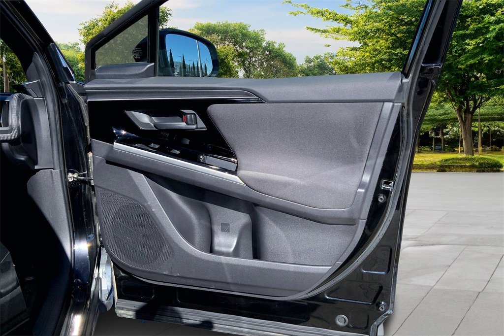 Used 2023 Subaru Solterra Premium image 27