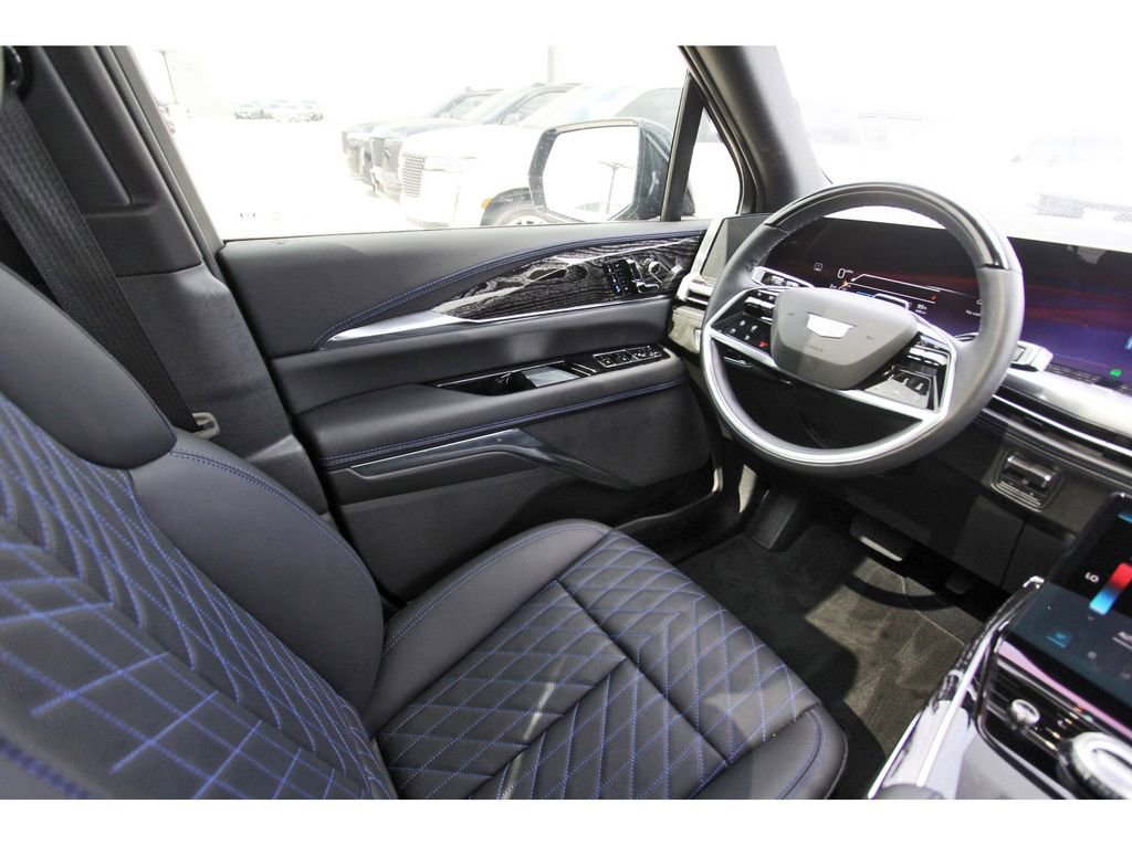 New 2026 Cadillac Escalade IQ Luxury 1 image 8