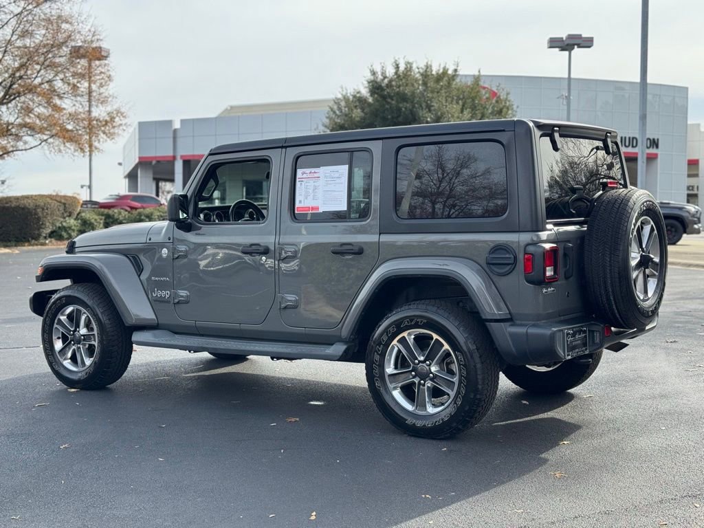 Used 2019 Jeep Wrangler Unlimited Sahara image 12
