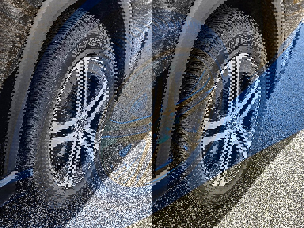 Used 2020 Mercedes-Benz GLS 450 4MATIC image 9