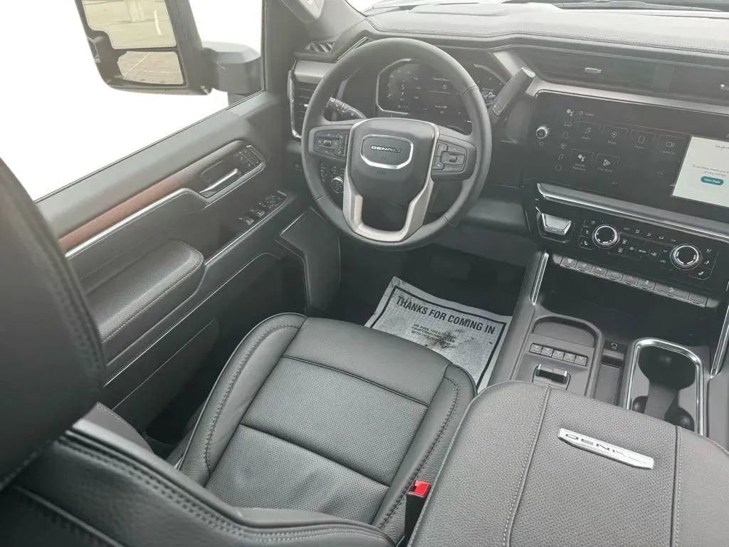 New 2026 GMC Sierra 2500 Denali w/ Technology Package AWD/4WD image 20