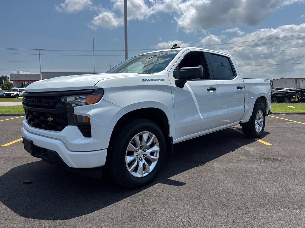 Used 2024 Chevrolet Silverado 1500 Custom AWD/4WD video 2