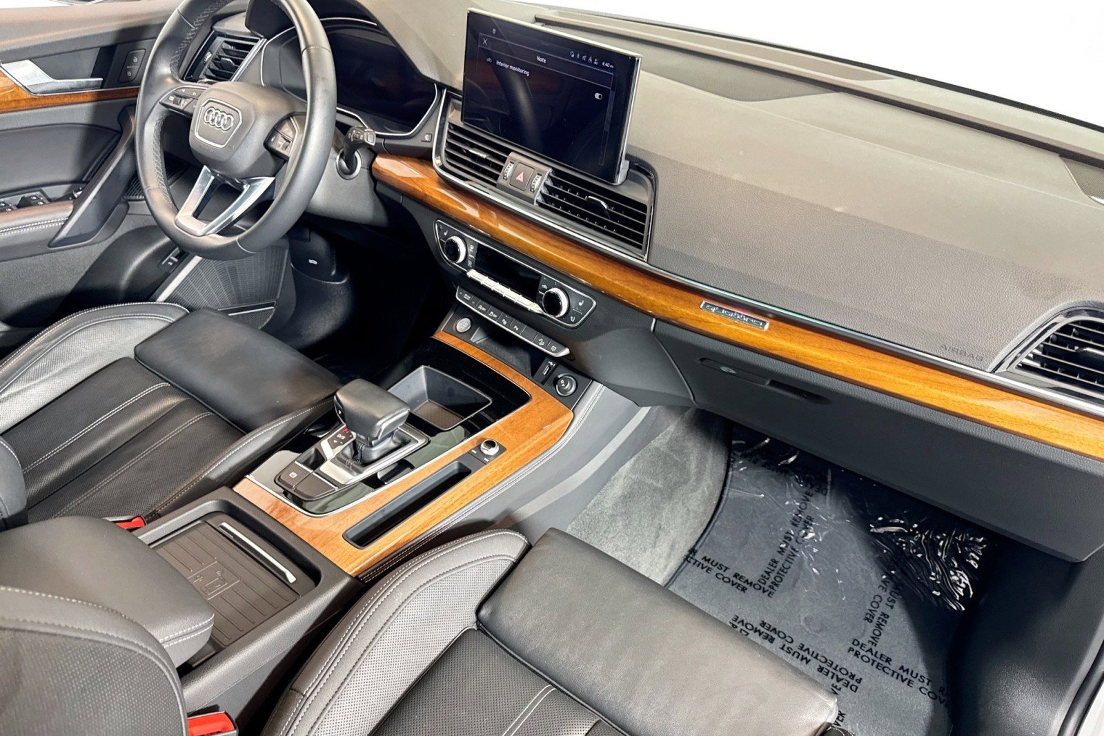 Used 2021 Audi Q5 Prestige w/ Prestige Package image 28