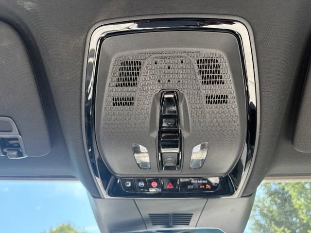 Certified 2024 Cadillac Lyriq Luxury AWD/4WD image 28