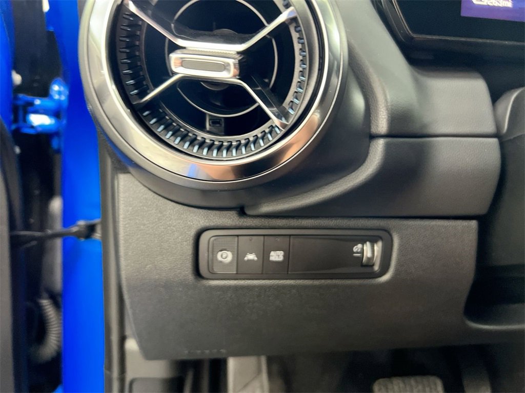 New 2026 Chevrolet Equinox EV LT image 18