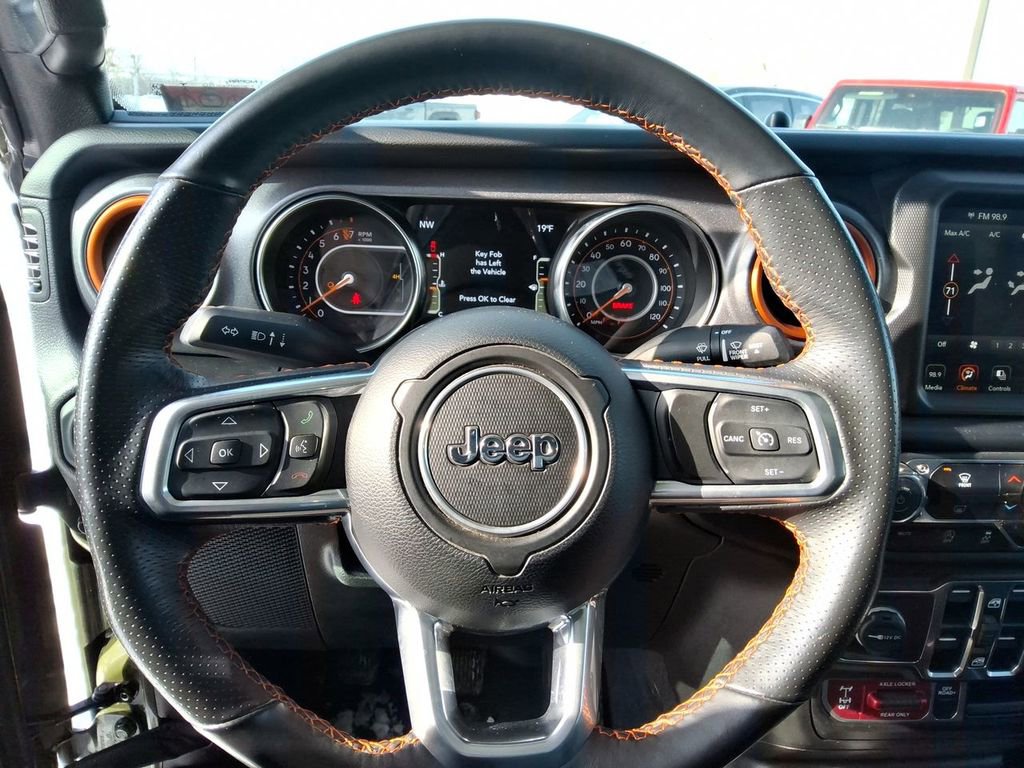 Certified 2023 Jeep Gladiator Mojave image 13