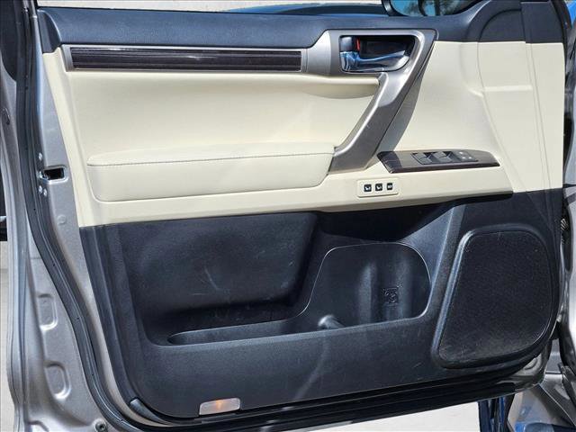 Used 2021 Lexus GX 460 Premium w/ Premium Plus Package image 10