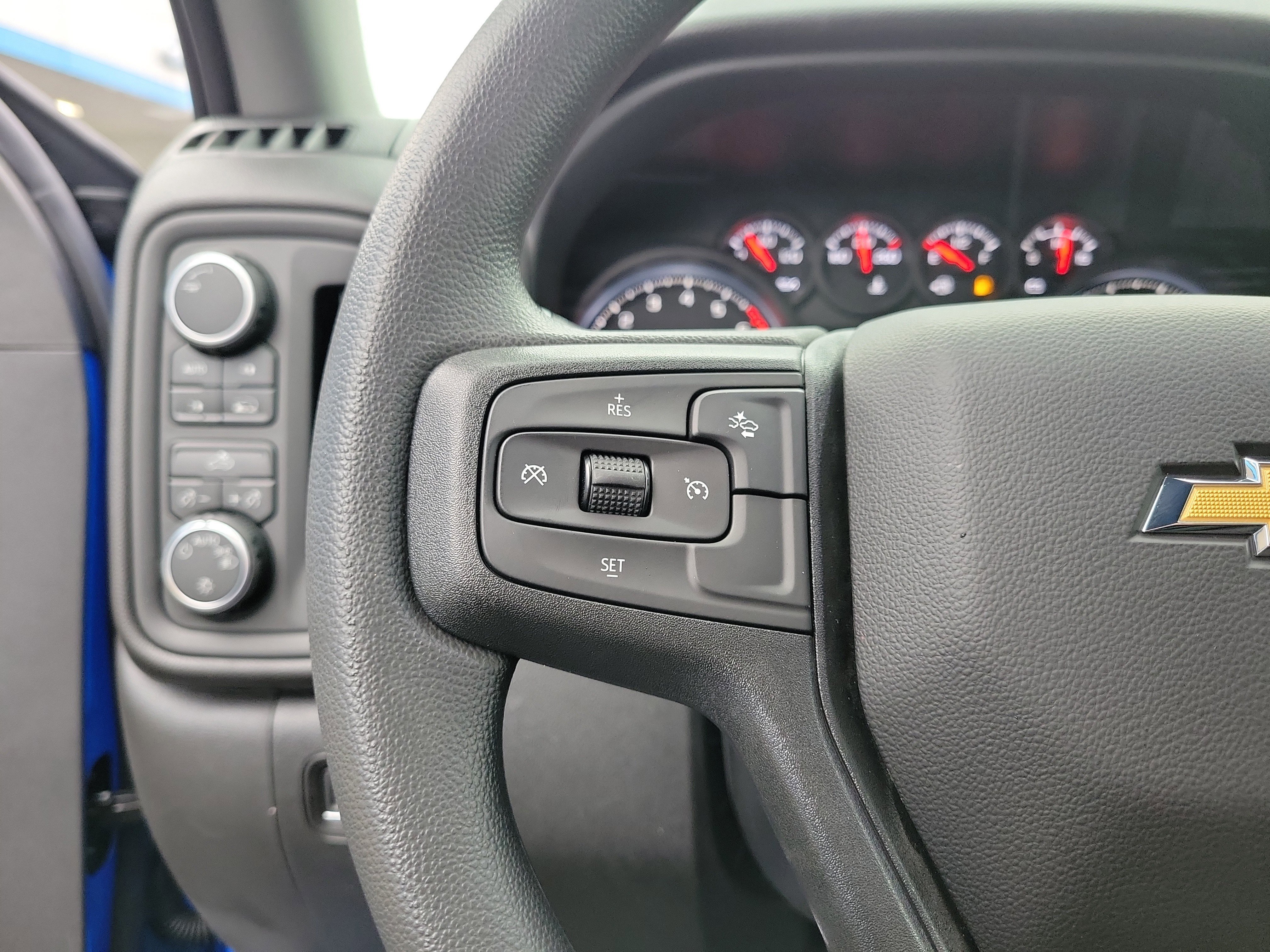 Used 2026 Chevrolet Silverado 1500 Custom image 22