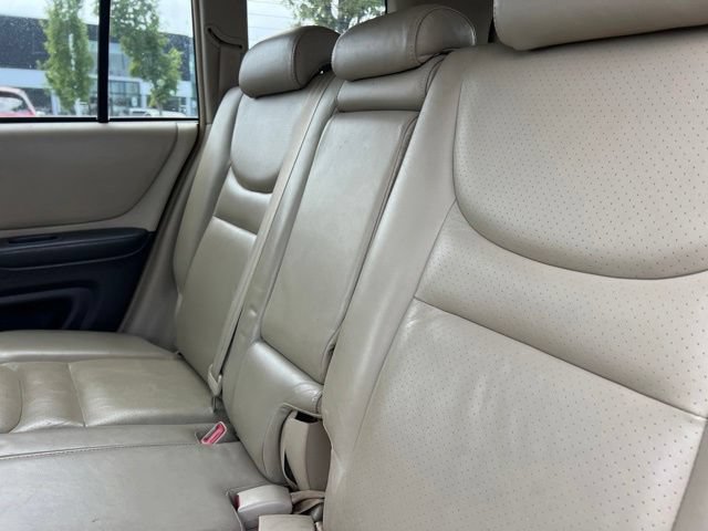 Used 2002 Toyota Highlander Limited w/ Leather Trim Pkg FWD image 25