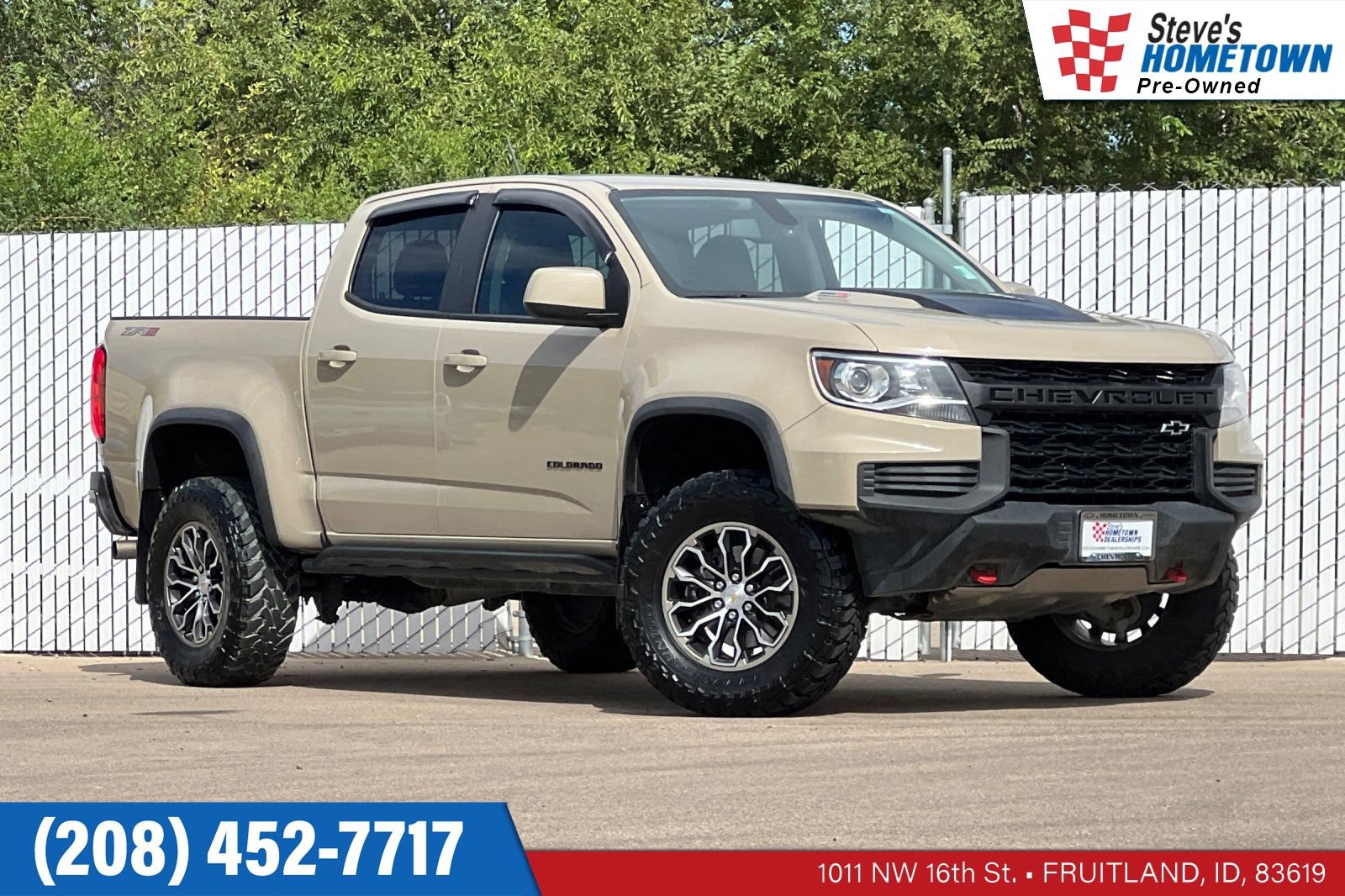 Used 2022 Chevrolet Colorado ZR2 w/ LPO, Door Decal Package AWD/4WD image 1