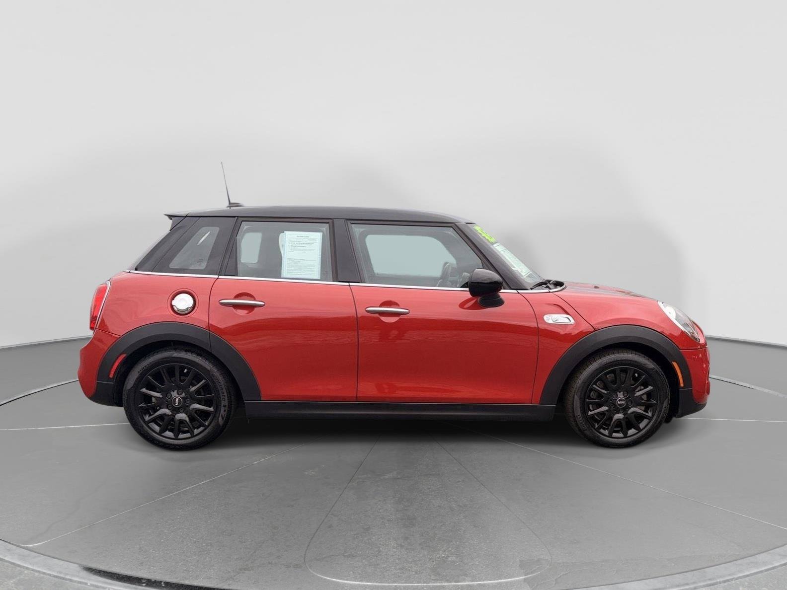Used 2015 MINI Cooper S FWD image 6