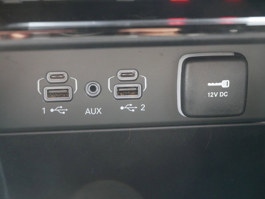 New 2025 Jeep Grand Cherokee Limited w/ Trailer Tow Package image 41