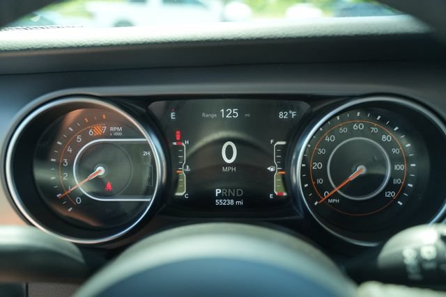 Used 2022 Jeep Wrangler Sport AWD/4WD image 23