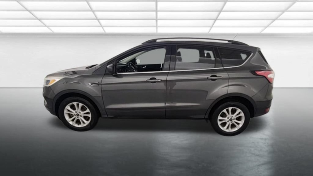 Used 2018 Ford Escape SE w/ SE Sync 3 Package AWD/4WD image 4