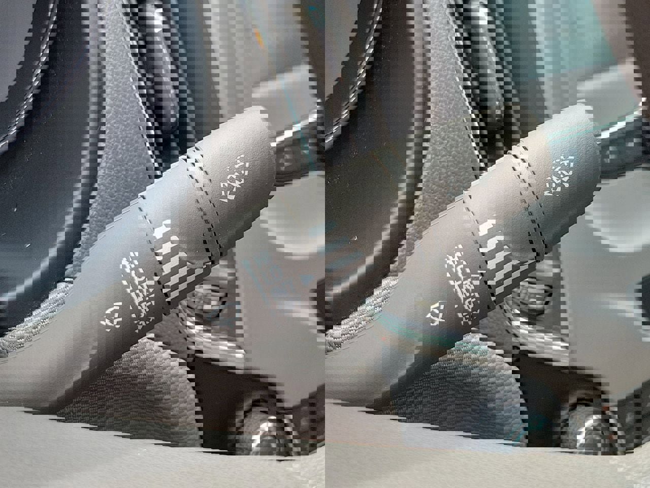 Used 2016 Chevrolet Cruze LS image 29