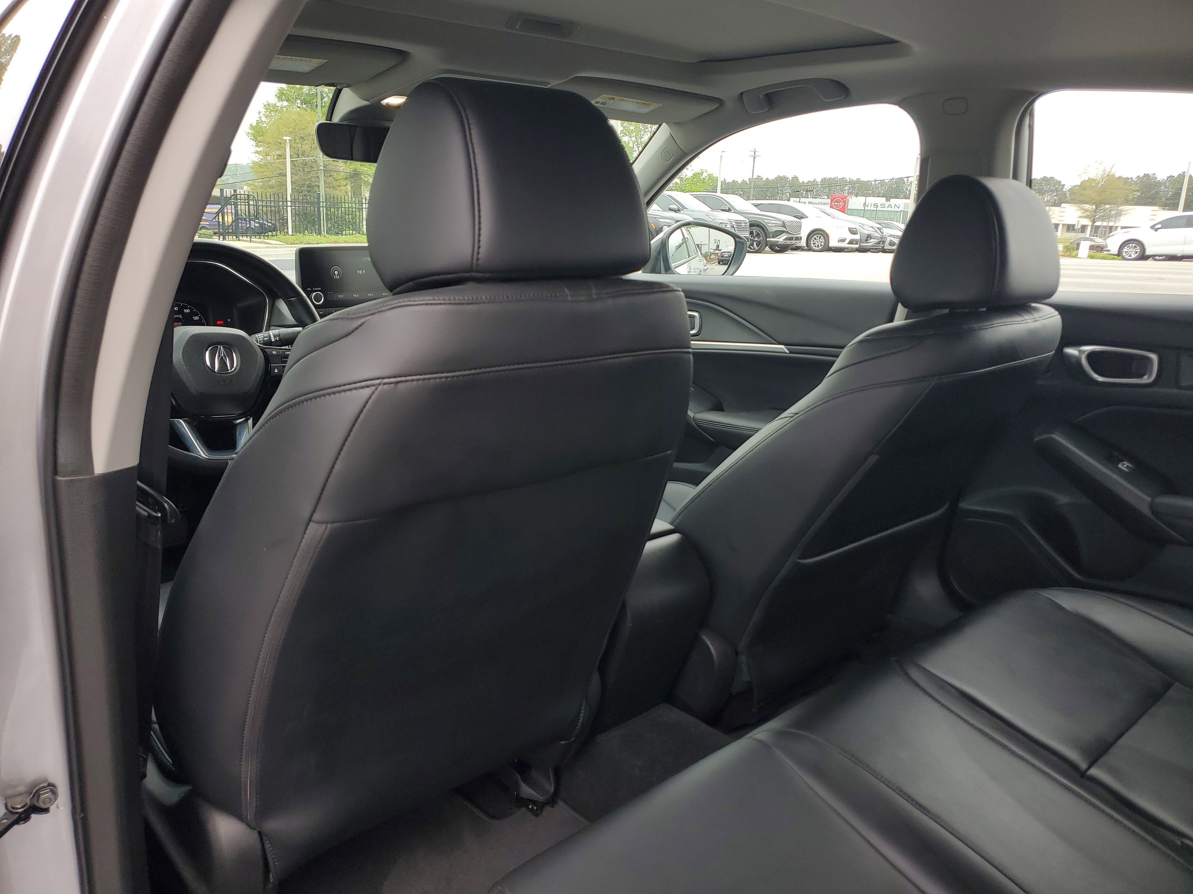 Used 2023 Acura Integra image 8