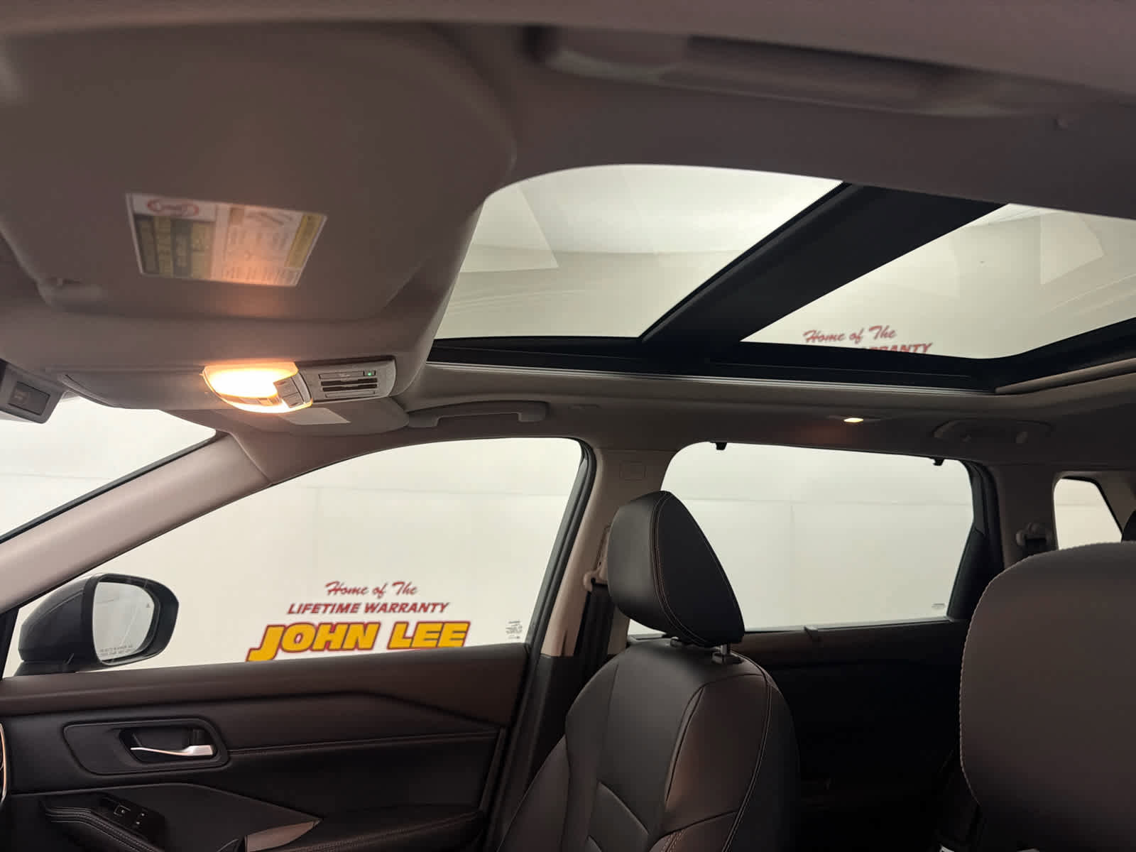 Certified 2023 Nissan Rogue SL w/ SL Premium Package FWD image 15