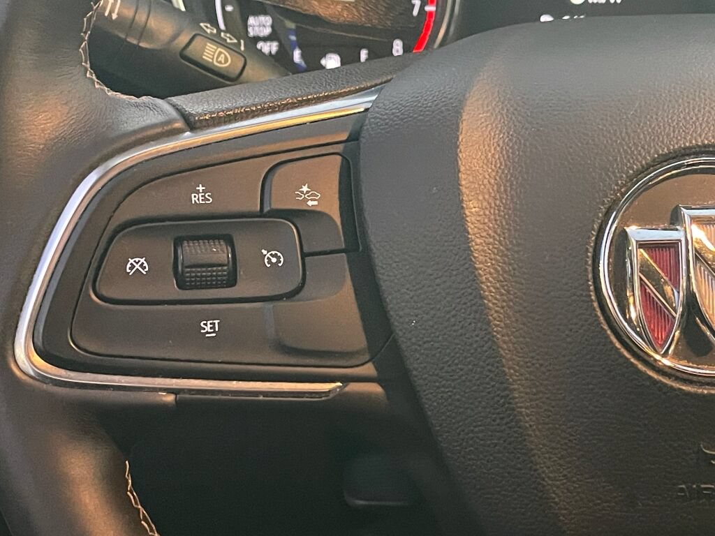 Used 2020 Buick Encore GX Select AWD/4WD image 15