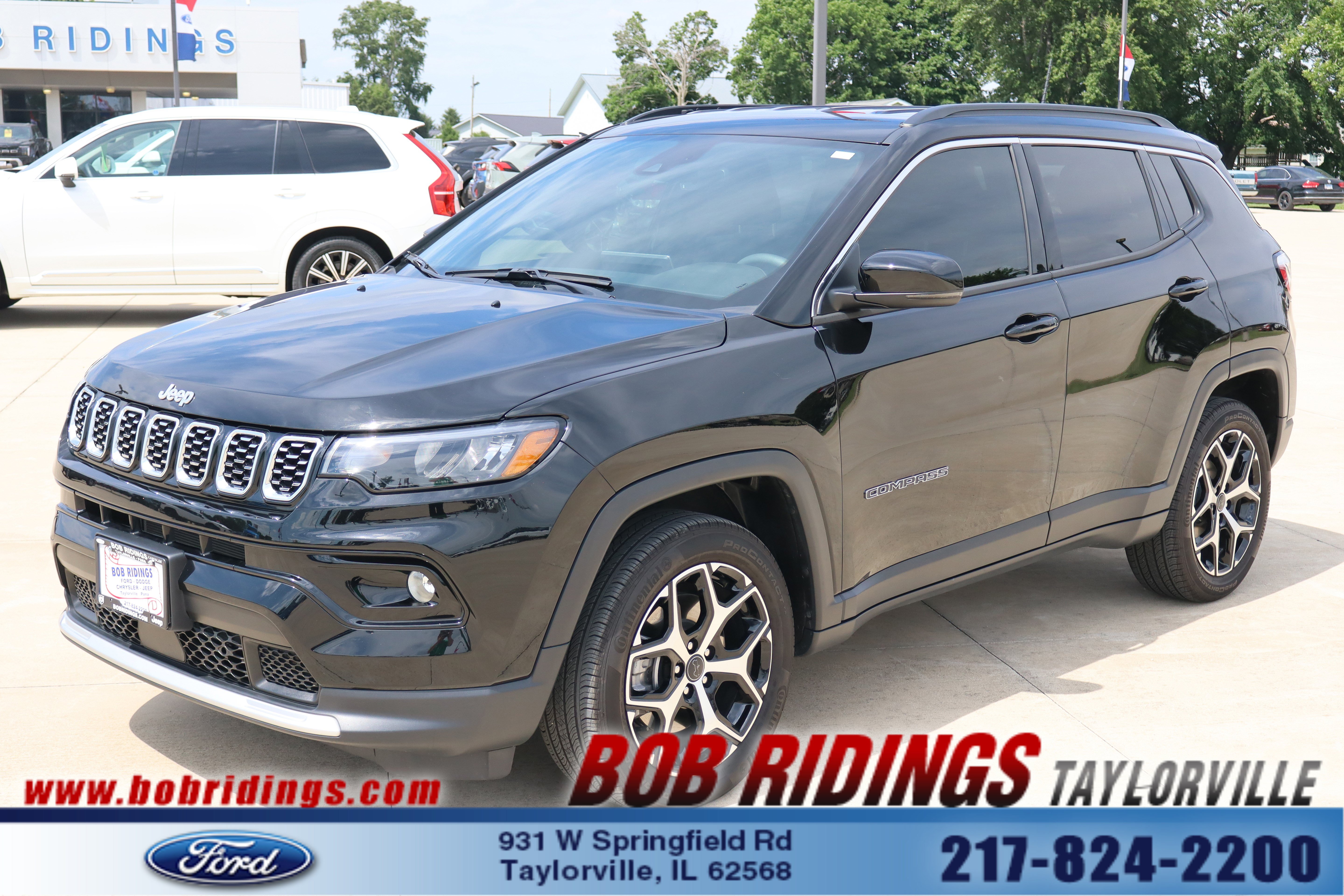 Used 2025 Jeep Compass Limited AWD/4WD image 1
