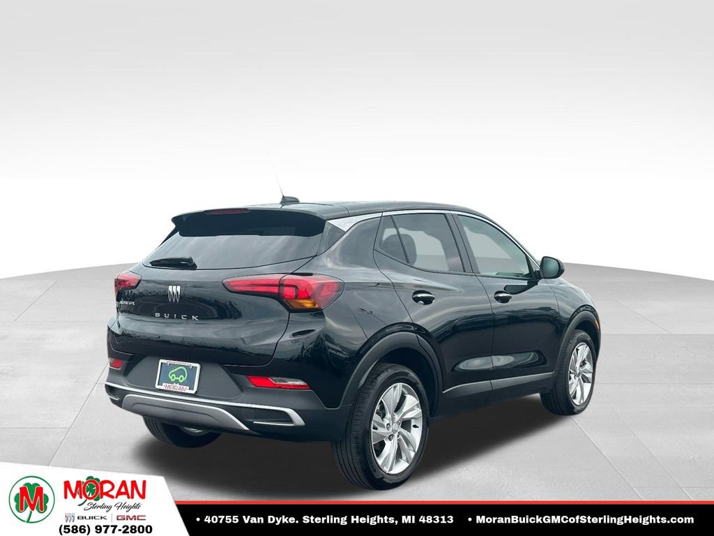 Certified 2024 Buick Encore GX Preferred w/ Comfort Package FWD image 4