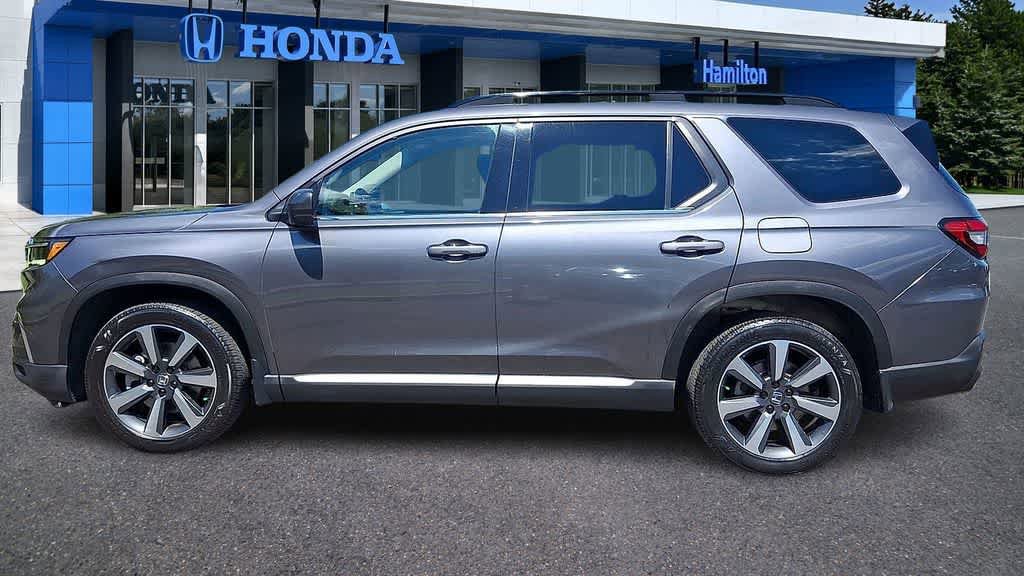 Used 2023 Honda Pilot Elite image 5