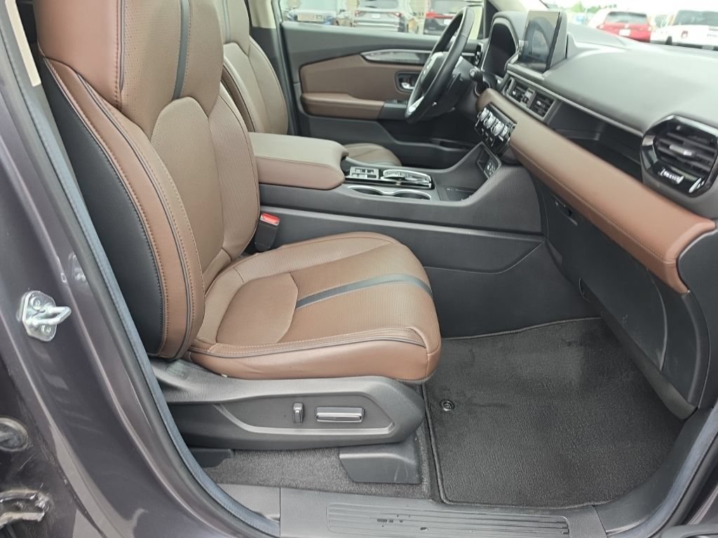 Certified 2024 Honda Pilot Elite image 34